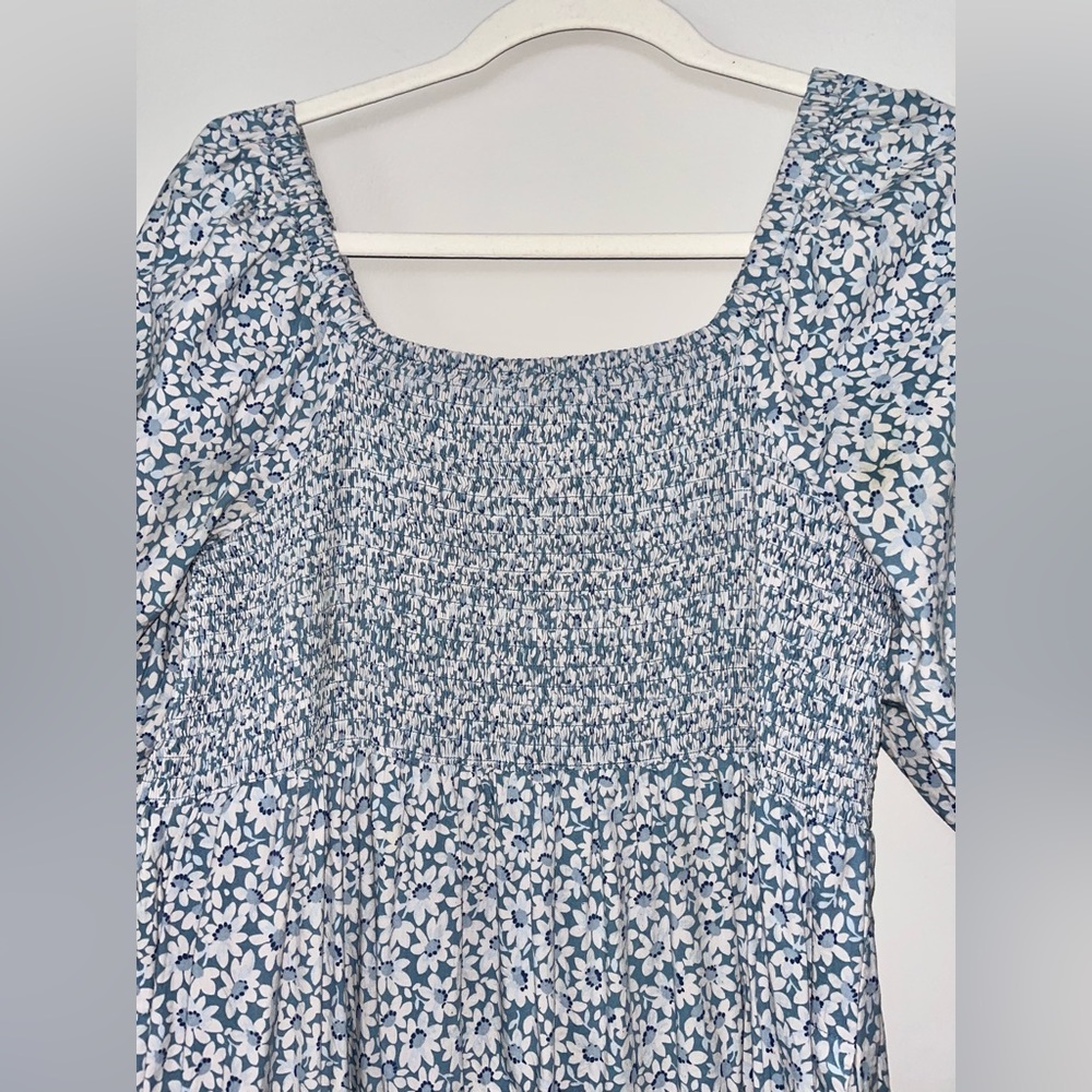 Madewell Lucie Elbow-Sleeve Smocked Midi Dress in Sunflower Field in Medium - Picture 6 of 8